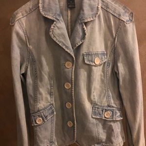 The Limited Jean Jacket, white washed, size M